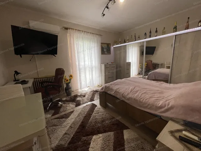 Eladó lakás Tatabánya, Újváros 34 nm