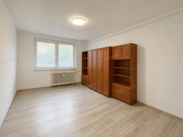 Eladó lakás Almásfüzitő 54 nm