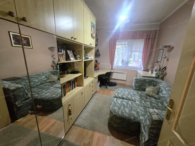 Eladó lakás Oroszlány 55 nm