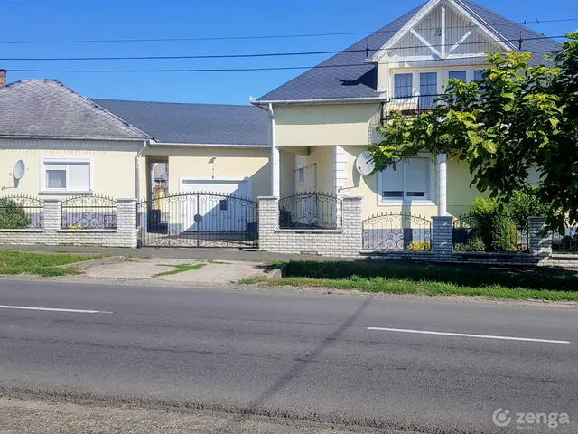 Eladó ház Szécsény 370 nm