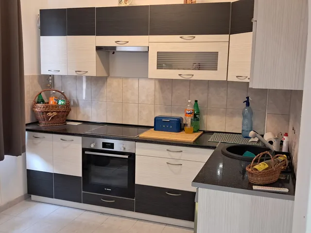 Eladó kereskedelmi és ipari ingatlan Baja, Belváros 760 nm