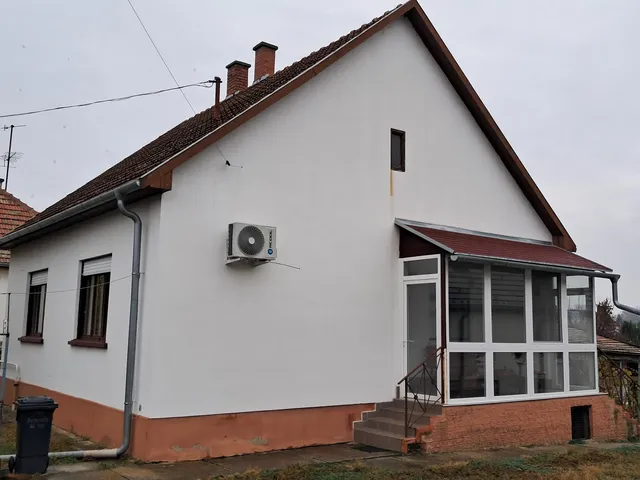 Eladó ház Szolnok, Szandaszőlős 80 nm