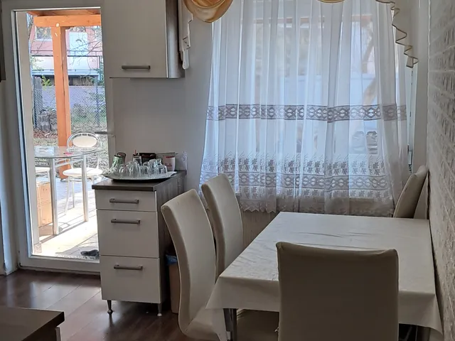 Eladó ház Szolnok, Belváros 57 nm