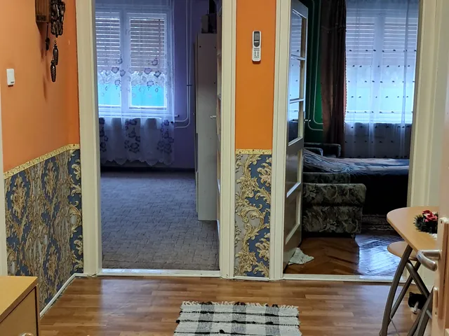 Eladó ház Tiszatenyő 85 nm