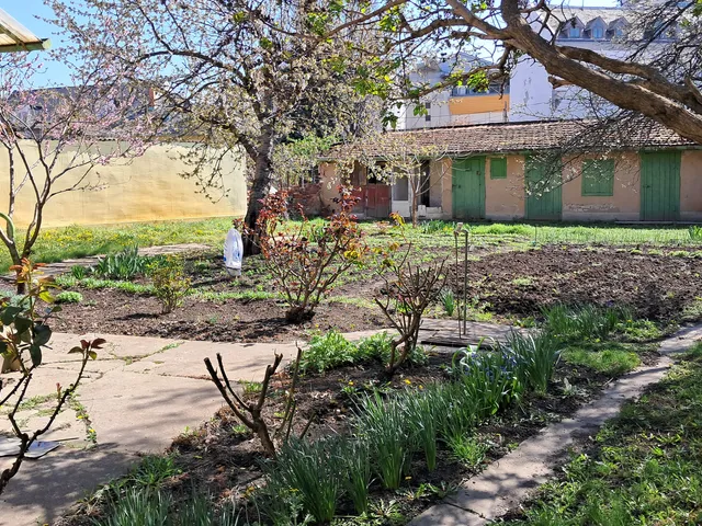 Eladó ház Szolnok, Belváros 76 nm