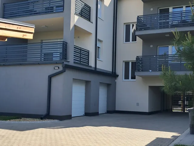 Kiadó lakás Szolnok, Belváros 36 nm