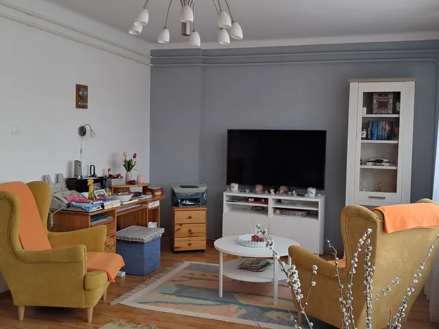 Eladó lakás Szolnok, Belváros 126 nm