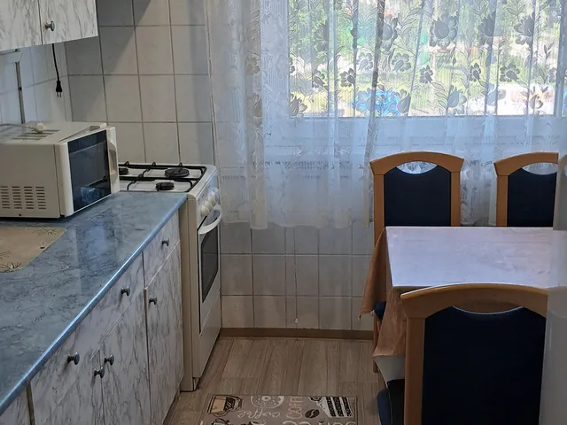 Eladó lakás Szolnok, Széchenyi-lakótelep 41 nm