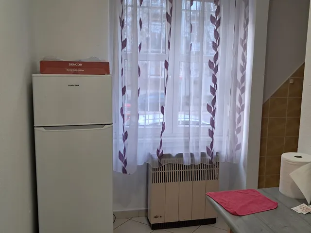 Kiadó lakás Szolnok, Belváros 30 nm