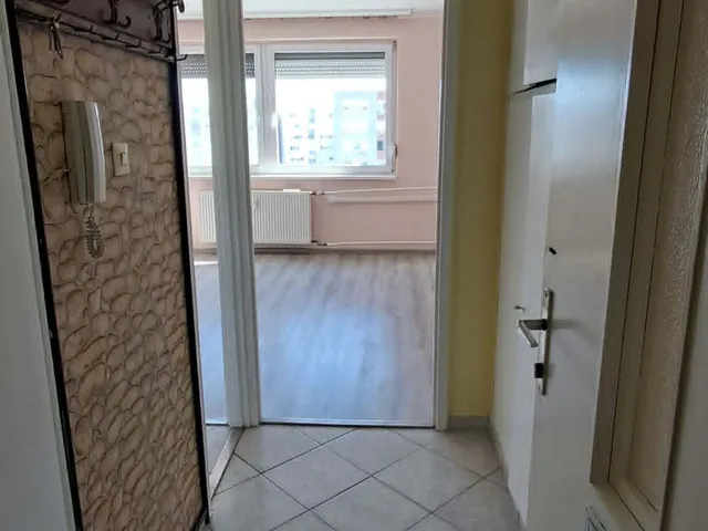Kiadó lakás Szolnok, Belváros 36 nm