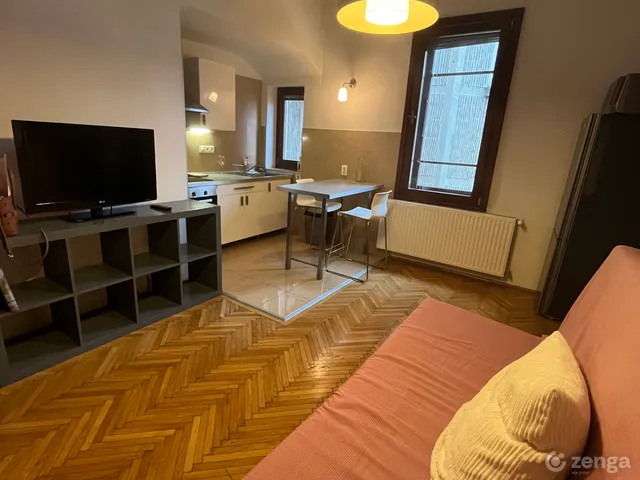 Kiadó lakás Budapest XII. kerület, Hegyvidék 36 nm