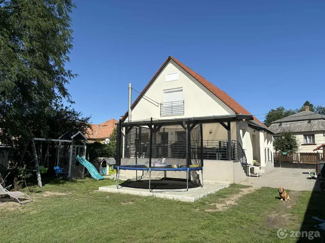 Eladó ház Pusztavám 120 nm