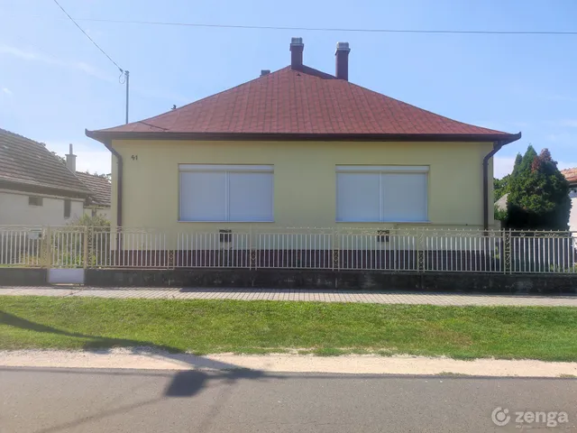 Eladó ház Siófok 100 nm