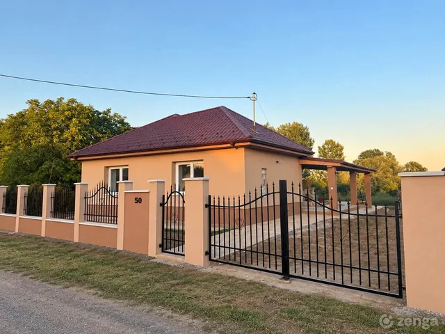 Eladó ház Kállósemjén 81 nm