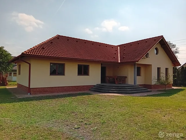 Eladó ház Vilonya 111 nm