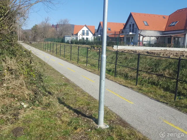 Eladó telek Balatonfüred, Belváros 1085 nm