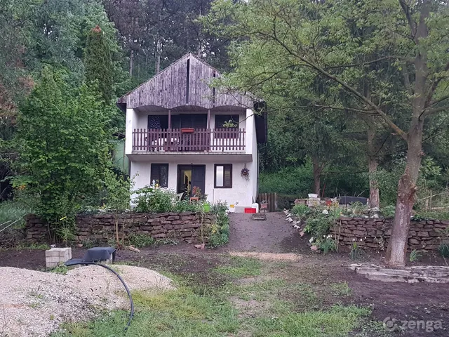 Eladó üdülő és hétvégi ház Süttő 80 nm