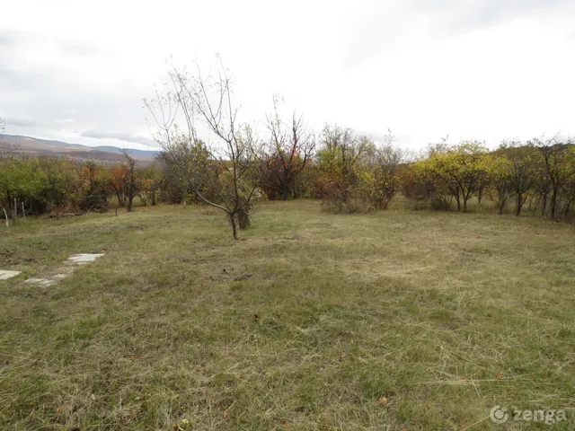 Eladó telek Gyöngyös 3064 nm