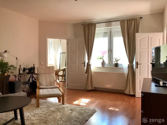 Eladó lakás Budapest VI. kerület 57 nm