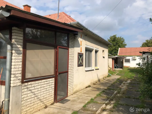 Eladó ház Nemesgulács 102 nm