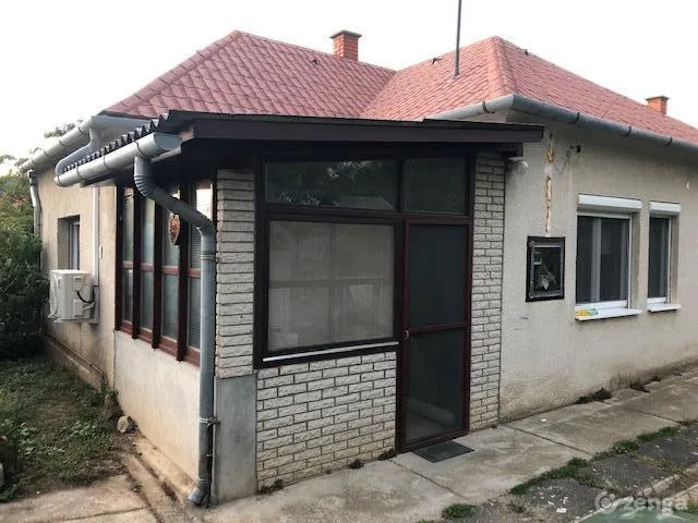 Eladó ház Nemesgulács 102 nm