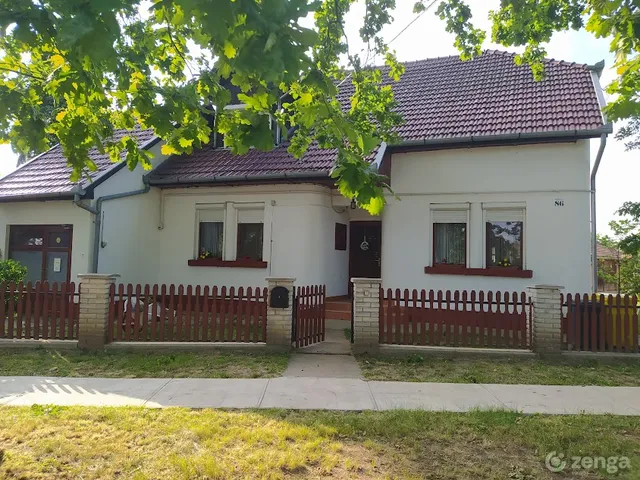 Eladó ház Gyula, Gyulavári 130 nm