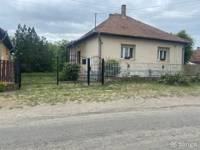 Eladó ház Nagykáta 78 nm