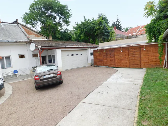 Eladó ház Eger, Belváros 330 nm