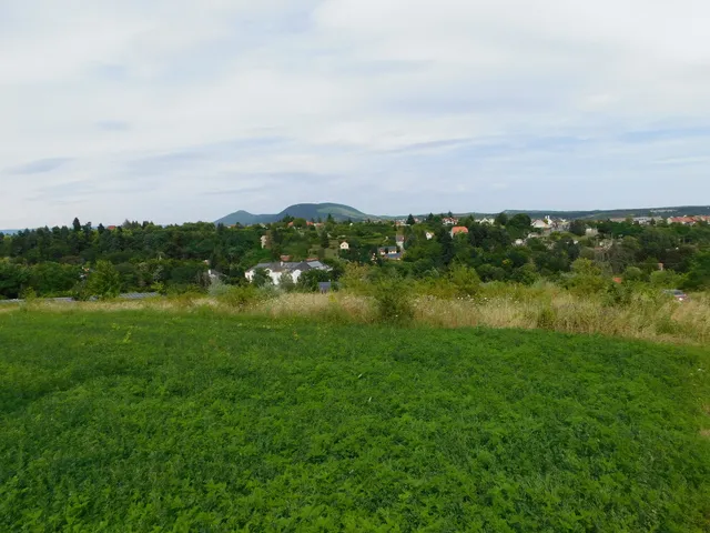 Eladó telek Eger, Szépasszonyvölgy 2950 nm