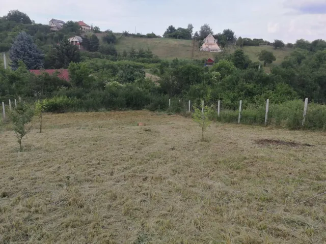 Eladó telek Egerszalók 864 nm