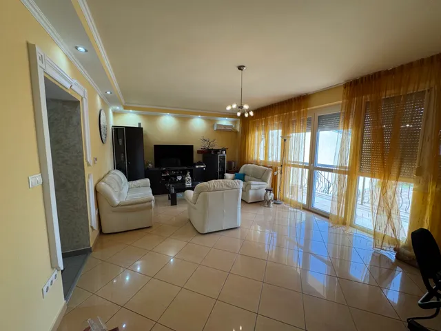 Eladó ház Eger, Hatvanihóstya 240 nm