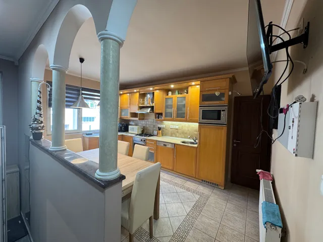 Eladó ház Eger, Hatvanihóstya 240 nm