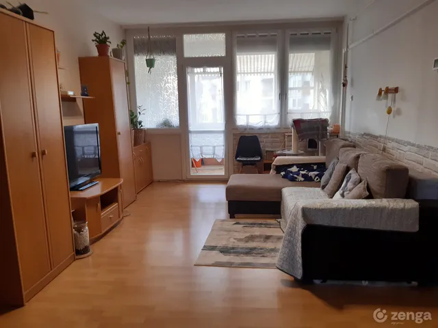 Eladó lakás Gyöngyös 71 nm