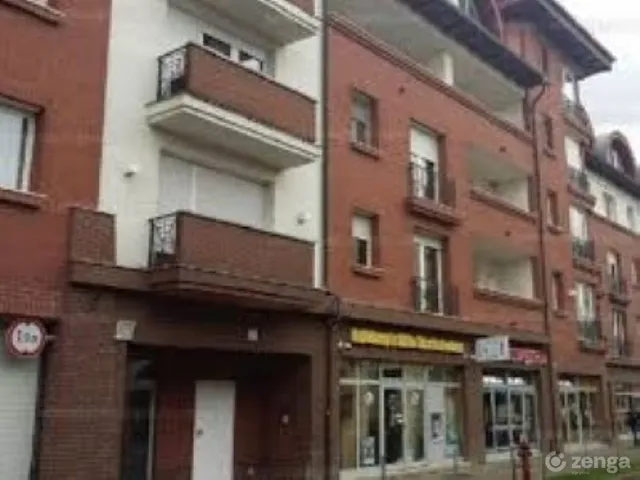 Kiadó garázs Debrecen, Belváros 16 nm