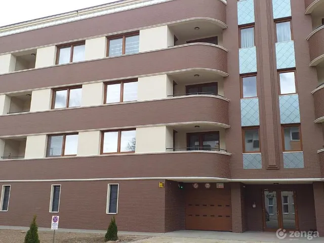 Kiadó garázs Debrecen, Belváros 16 nm