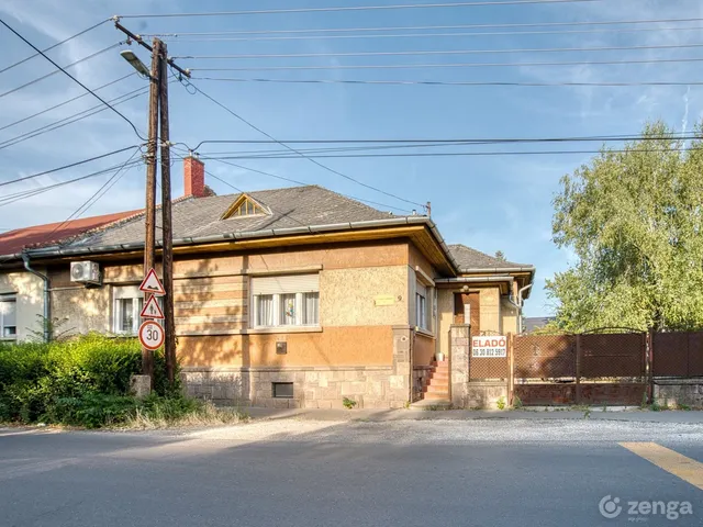 Eladó ház Gyöngyös, Belváros 100 nm