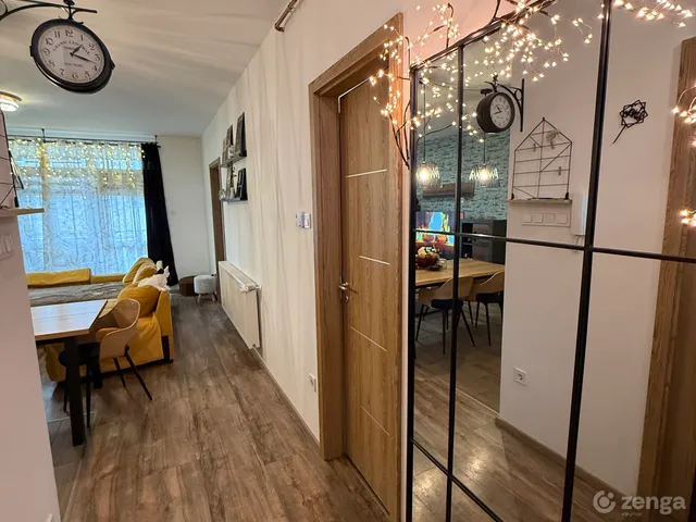 Eladó lakás Nyíregyháza, Malomkert 77 nm