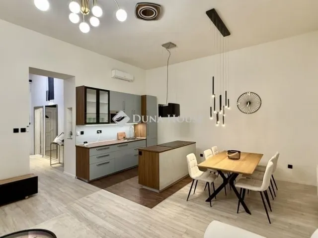 Eladó lakás Budapest VI. kerület 70 nm