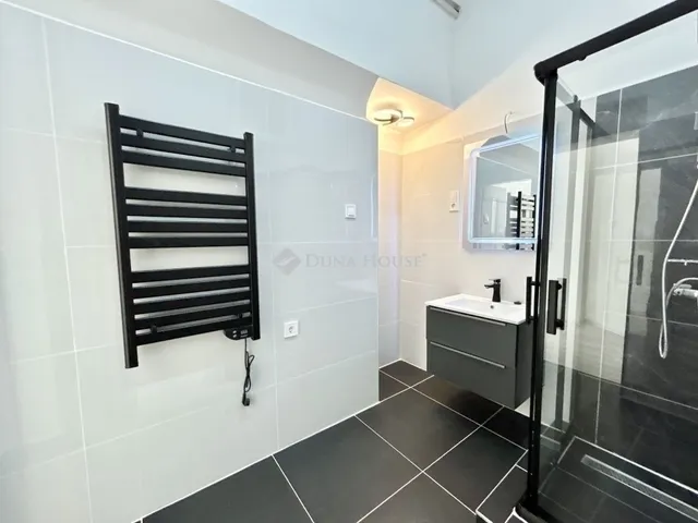 Eladó lakás Budapest VII. kerület 68 nm