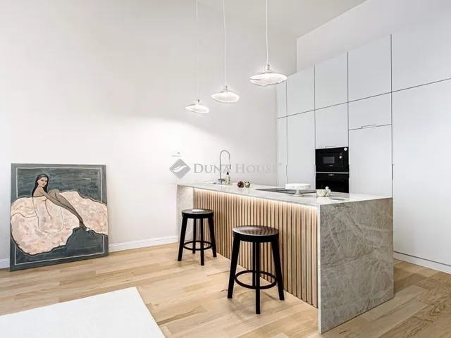 Eladó lakás Budapest V. kerület 67 nm