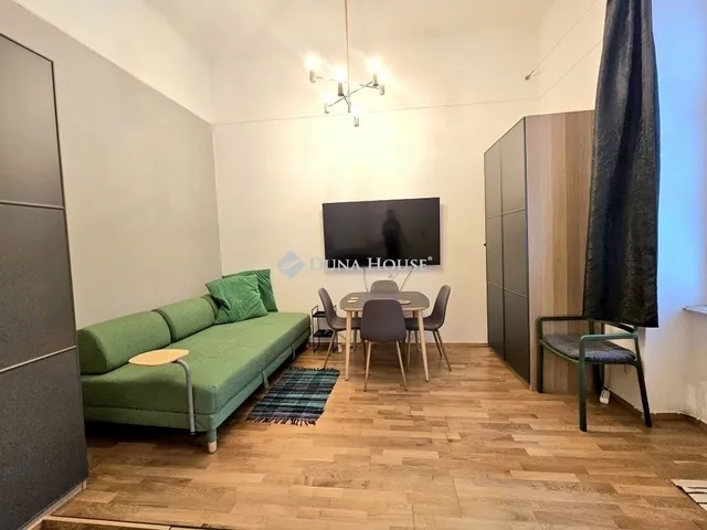 Eladó lakás Budapest VIII. kerület 44 nm