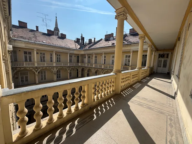 Eladó lakás Budapest V. kerület, Városház utca 96 nm