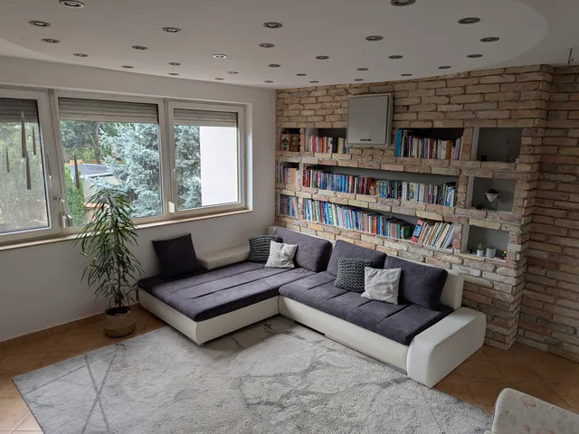 Eladó lakás Érd 141 nm