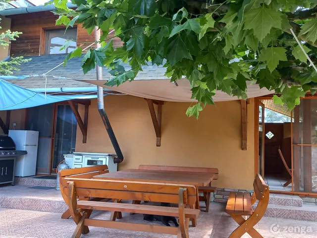 Eladó ház Göd, Felsőgöd, Verseny utca 15. 178 nm