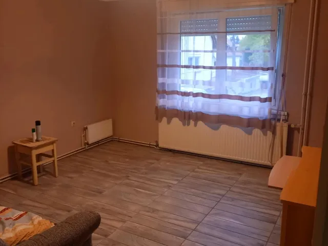 Eladó ház Zsámbék 71 nm