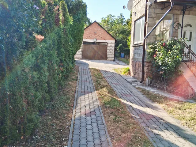 Eladó ház Zsámbék 127 nm