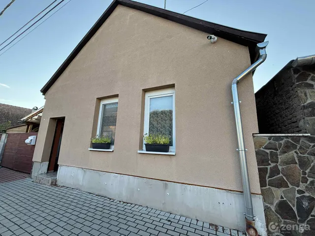 Eladó ház Nyergesújfalu 80 nm