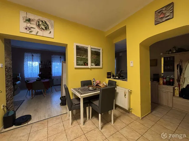 Eladó ház Nyergesújfalu, Bottyán János utca 8. 80 nm