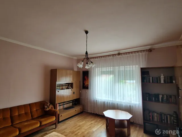 Eladó ház Szeged 132 nm