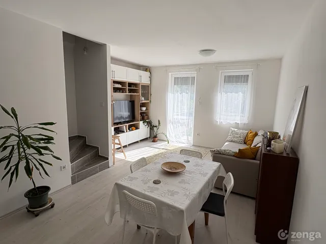 Eladó lakás Aszód, Belváros 60 nm